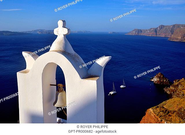 CHURCH IN THE VILLAGE OF OIA ON THE ISLAND OF SANTORINI IN THE CYCLADES, GREECE