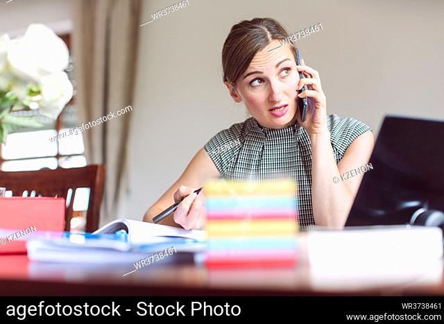 Businesswoman cannot tolerate working from home during lockdown any longer