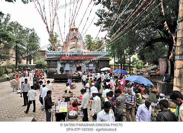 Narayaneshwar temple in narayanpur purandar Maharashtra India Asia