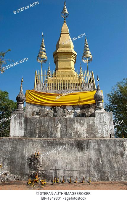 Golden Stupa That Chomsi on Mount Phu Si, Luang Prabang province, Laos, Southeast Asia, Asia