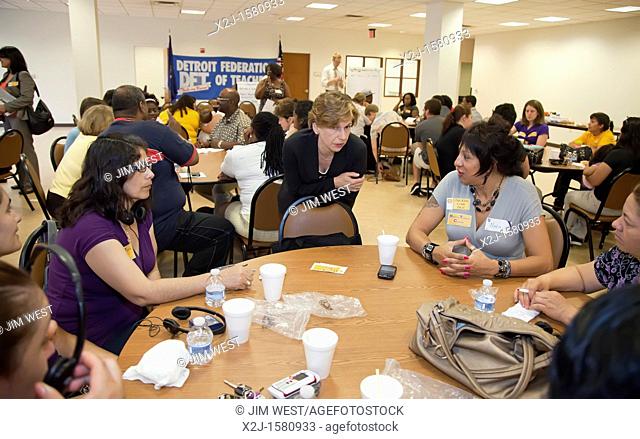 Detroit, Michigan - American Federation of Teachers President Randi Weingarten, center, meets with parents and community leaders to discuss issues in the...