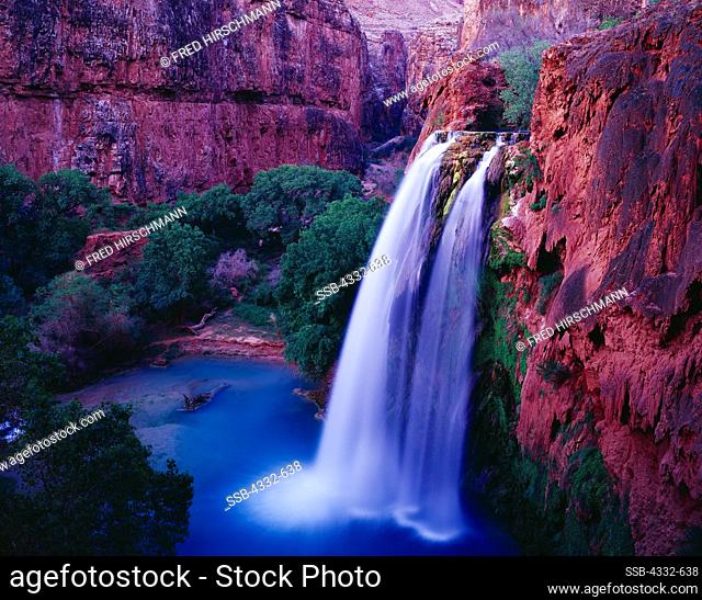 Havasu Falls, Havasu Canyon of the Grand Canyon, Havasupai Reservation, Arizona