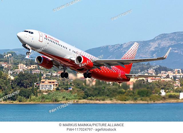 Corfu, Greece – 14. September 2017: Rossiya Boeing 737 at Corfu airport (CFU) in Greece. | usage worldwide. - Corfu/Greece