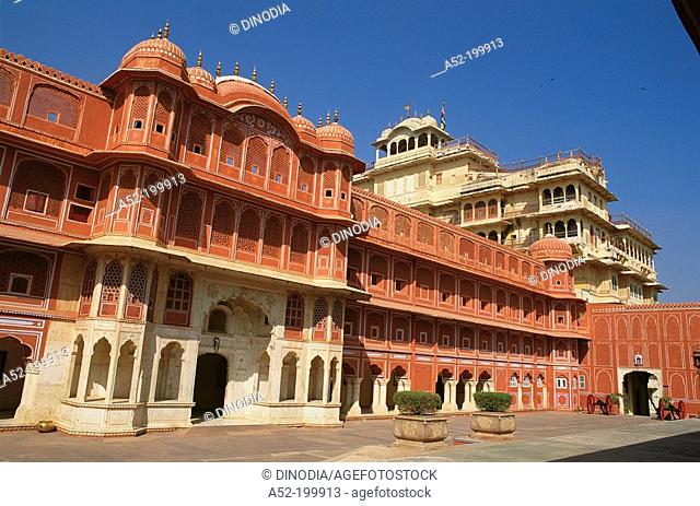 Chandra Mahal ('Palace of the Moon'), city palace current Maharaja's residence. Jaipur. India