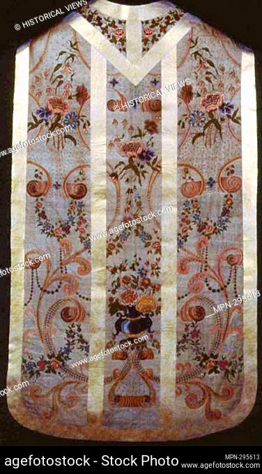 Chasuble - 1725/75 - France. Silk, plain weave; embroidered with silk and gilt-metal-strip-wrapped silk in chain, satin, single satin, single back