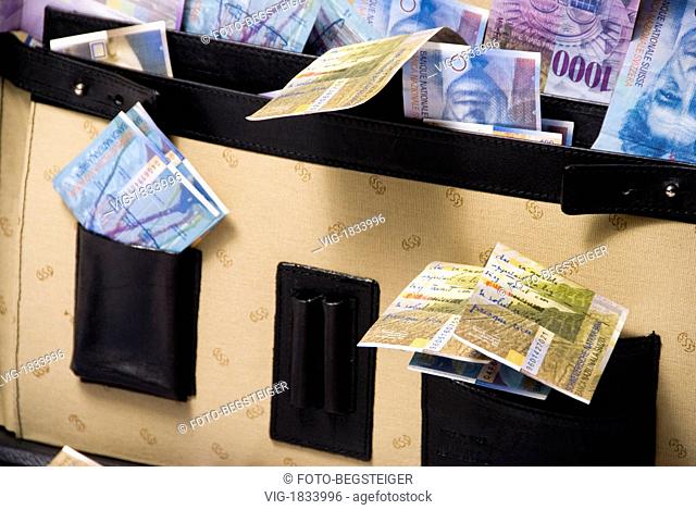 case full with Swiss francs - 11/01/2010