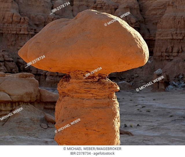 Eroded hoodoos and Entrada Sandstone rock formations, Goblins, Goblin Valley State Park, San Rafael Reef Desert, Utah, Southwestern USA, USA