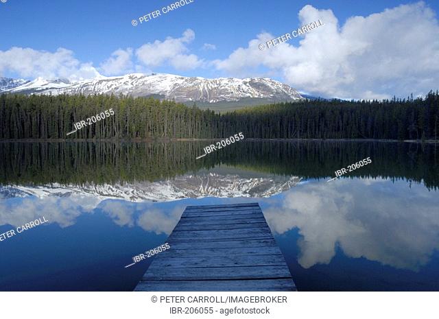 Canadian Rocky Mountains - Leach Lake, Jasper National Park, Alberta, Canada