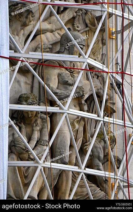 Arc de Triomphe wrapped by Christo disassembly , october 4 2021, Paris, France, Europe