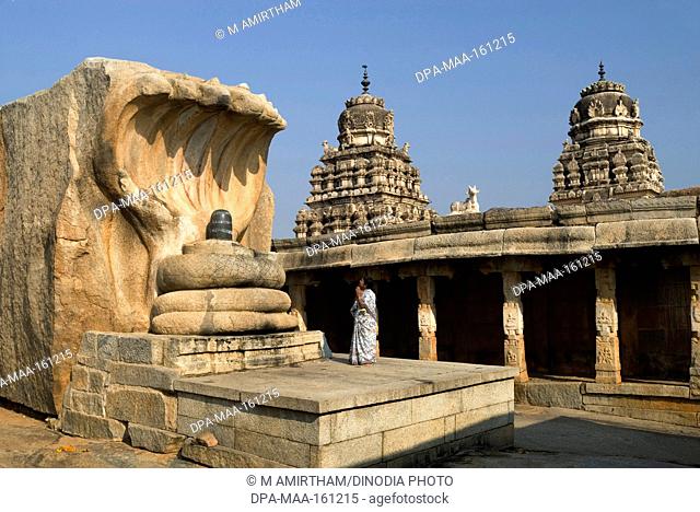 Monolithic Nagalinga eighteen feet tall in courtyard of Virabhadra temple at Lepakshi ; Andhra Pradesh ; India