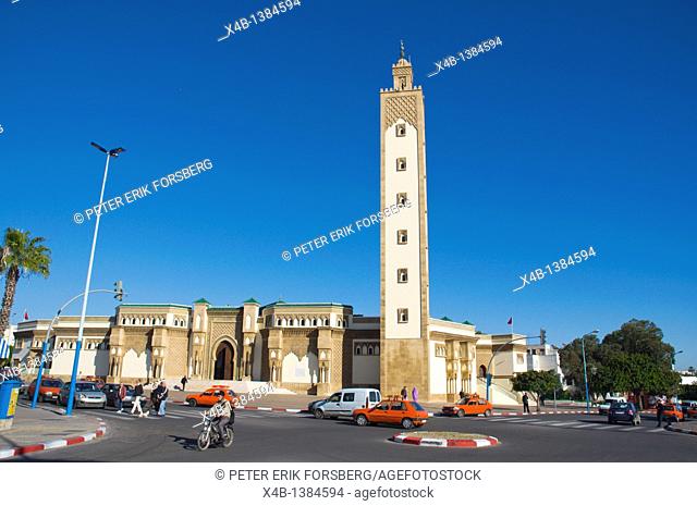 Traffic in front of Mohammed V mosque Nouveau Talborjt district Agadir the Souss southern Morocco Africa