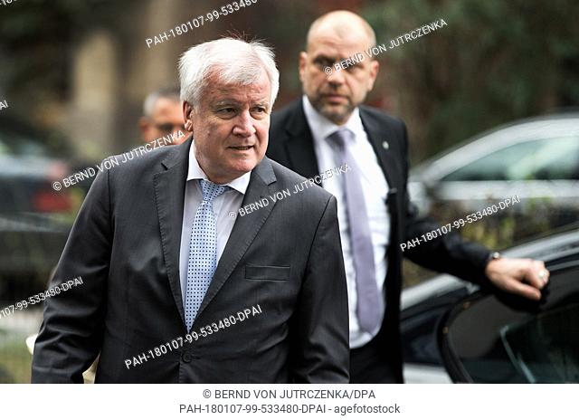Bavarian Premier and leader of the Christian Social Union (CSU), Horst Seehofer, arrvies at the Willy-Brandt-Haus at the start of exploratory talks between the...