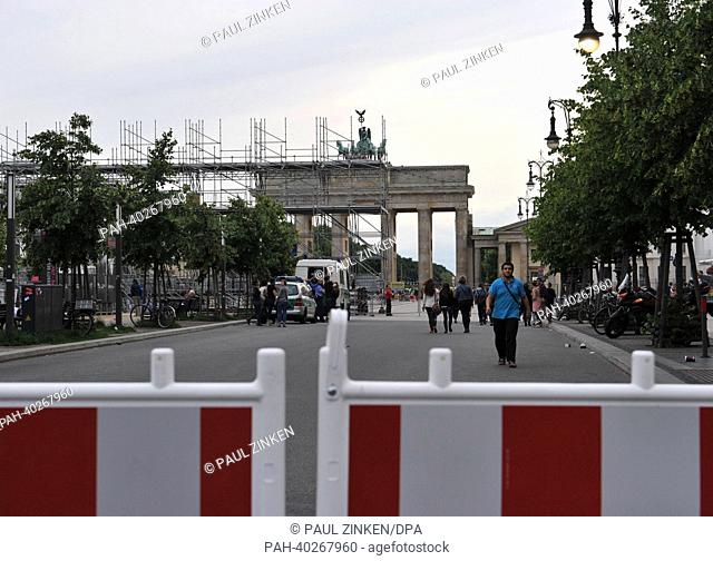 A barrier stands at the entrance to Pariser Platz in Berlin, Germany, 15 June 2013. US President Obama is going to deliver a speech there in front of invited...