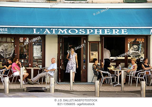 Bar L'Atmosphere at the thermal town of Dax, Landes, Aquitaine, France