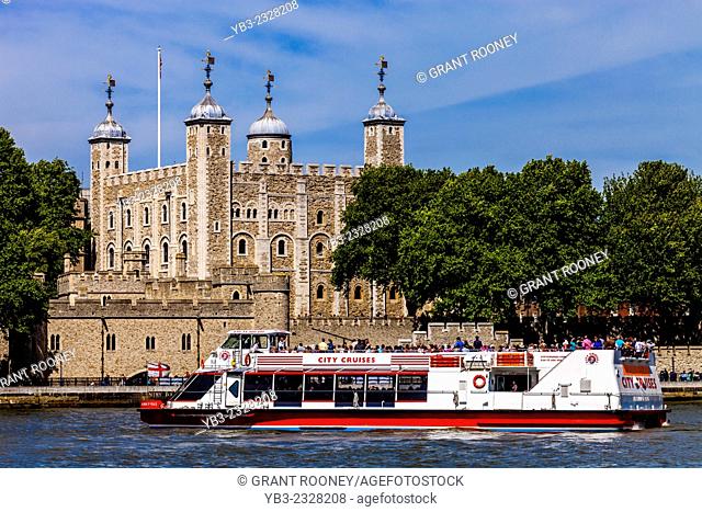 The Tower Of London and Thames River Cruiser, London, England