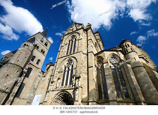 Church of Our Lady, Liebfrauenkirche, and the Cathedral of Trier, Trierer Dom, Trier, Rhineland-Palatinate, Germany, Europe