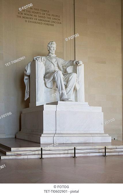 USA, Washington DC, Lincoln memorial sculpture