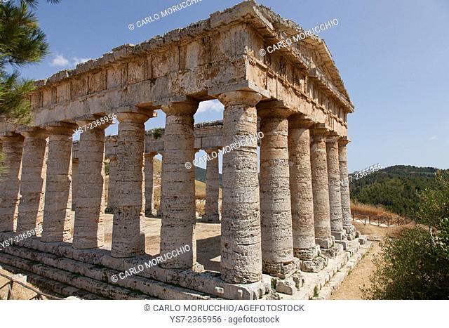 The Doric Temple of Segesta, the most important Elymian city in Sicily, Italy, Europe
