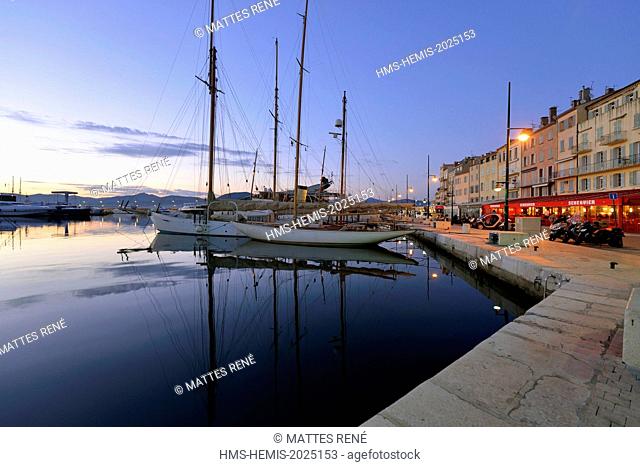 France, Var, Saint Tropez, the old port, quai Jean Jaures