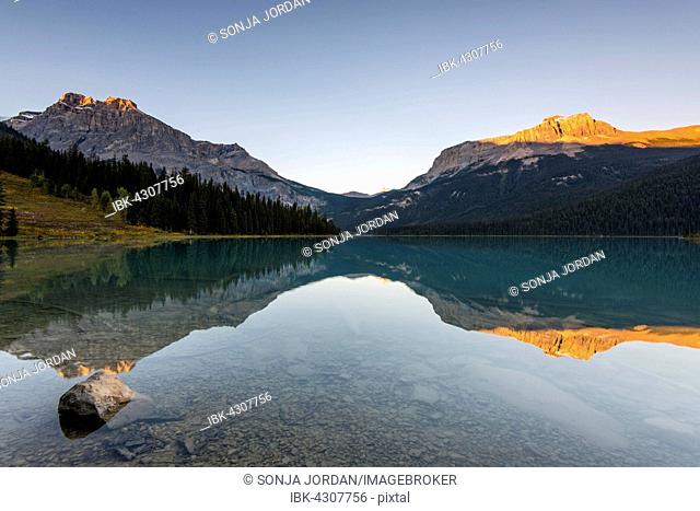 Emerald Lake, Yoho National Park, evening mood Canadian Rockies, British Columbia Province, Canada
