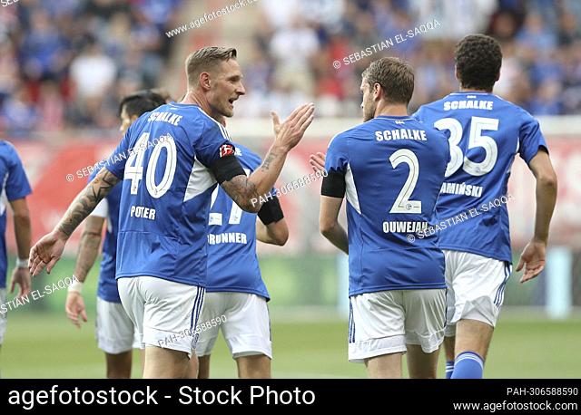 firo : 22.07.2022 Football, Soccer: 1.Bundesliga: Test match FC Twente Enschede - FC Schalke 04 jubilation , goaljubel , gesture , gesture