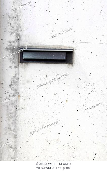Wall with letterbox, close up