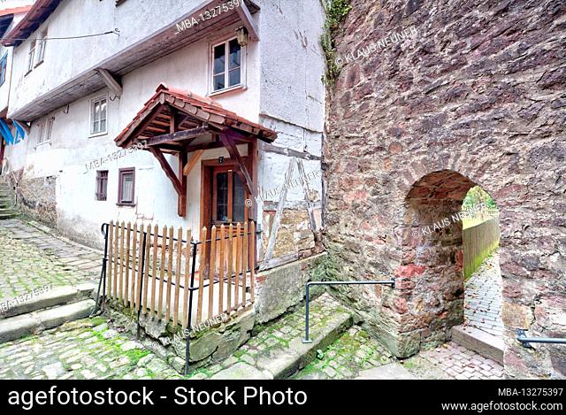 House facade, front door, city wall, historic old town, Steinau an der Strasse, Main-Kinzig district, Hessen, Germany, Europe