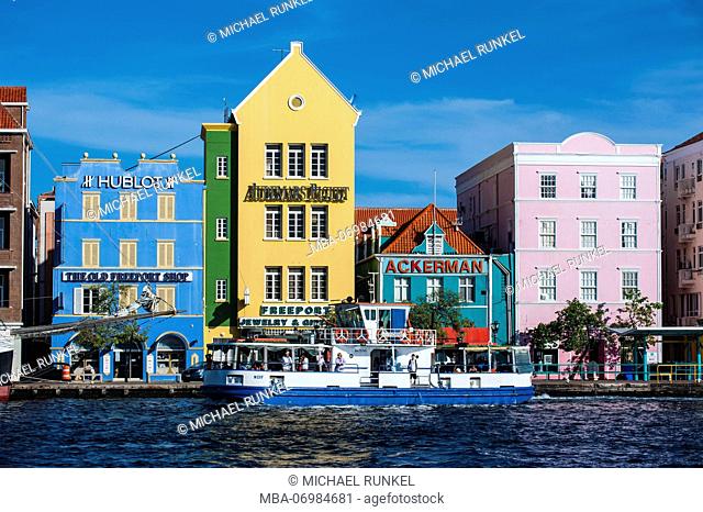 The dutch houses at the Sint Annabaai in Wilemstad City, capital of Curacao, ABC Islands, Netherland antilles, Carribbean
