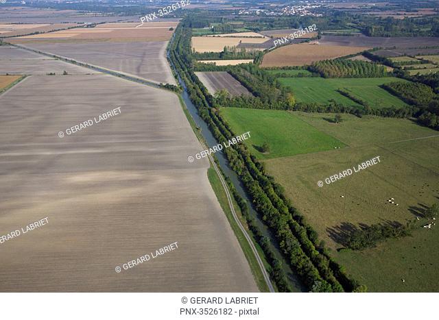 France, Vendee, Sevre Niortaise river to Maille (aerial view)