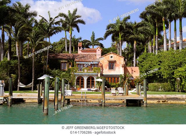 Florida, Miami Beach, Biscayne Bay, Palm Island, 11 Palm Avenue, waterfront home, mansion, celebrity