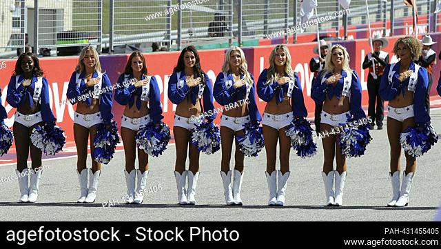 October 22nd, 2023, Circuit of The Americas, Austin, Formula 1 Lenovo United States Grand Prix 2023, in the picture Dallas Cowboys Cheerleaders on the starting...