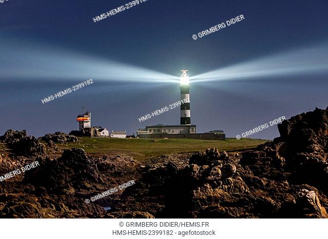 France, Finistere, Ouessant, Lampaul, Creac'h lighthouse rays, listed as Historical Monument