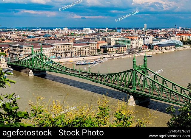 Liberty Bridge was built between 1894 and 1896 to the plans of Janos Feketehazy
