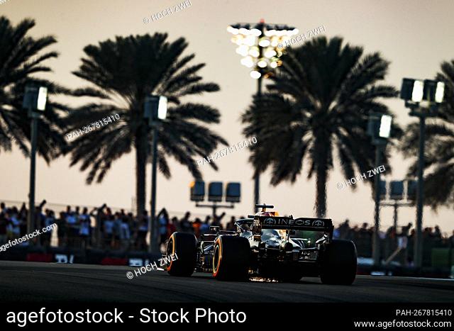 # 44 Lewis Hamilton (GBR, Mercedes-AMG Petronas F1 Team), F1 Grand Prix of Abu Dhabi at Yas Marina Circuit on December 11, 2021 in Abu Dhabi