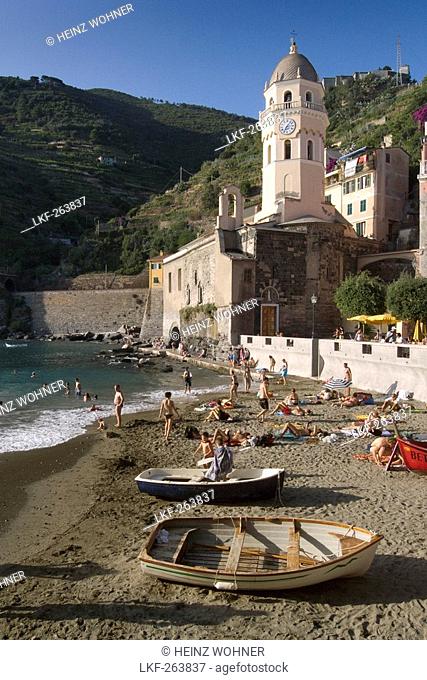 Beach with S. Margherita church in the background, Vernazza, Cinque Terre, La Spezia, Liguria, Italian Riviera, Italy, Europe