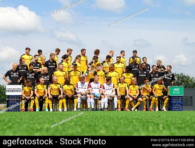 16 July 2021, Saxony, Dresden: Football: 2. league, team photo session, SG Dynamo Dresden, 2021/2021 season, at Aok Plus Walter-Fritzsch-Akademie