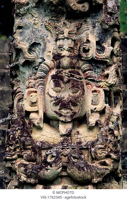 STELA D, depicts a MAYAN RULER and dates to 736 AD - COPAN RUINS, HONDURAS - 31/07/2009