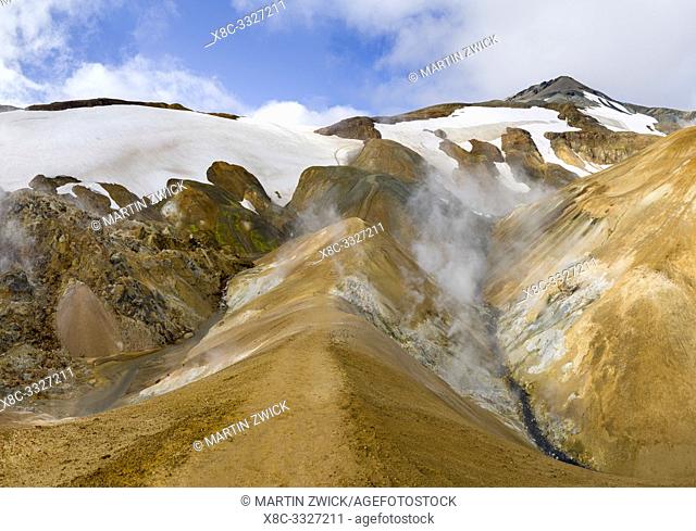 Landscape in the geothermal area Hveradalir in the mountains Kerlingarfjoell in the highlands of Iceland. Europe, Northern Europe, Iceland, August