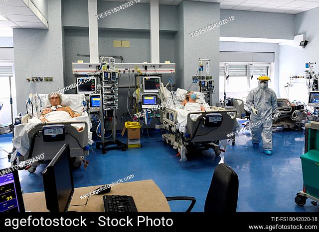 Healthcare personnel at work in the Covid-19 area at the Hospital of Reggio Calabria , ITALY-18-04-2020