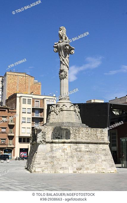 monumento a los artilleros, plaza Calvet i Rubalcaba, Girona, Catalunya, Spain