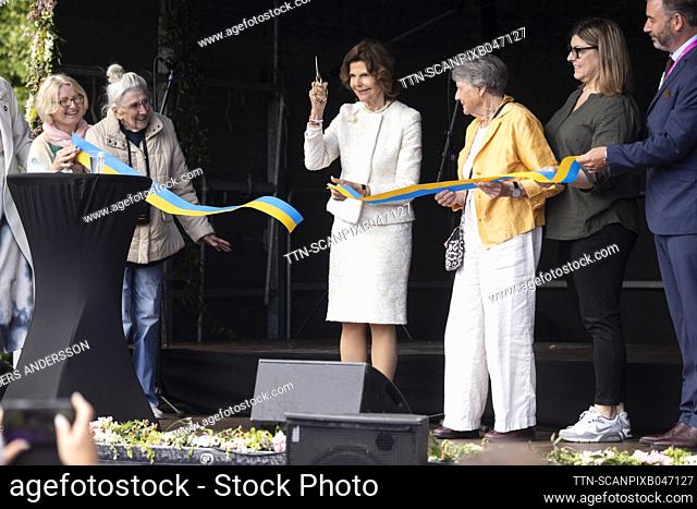 Queen Silvia at the inauguration of the Garden of Memories and Knowledge in Husensjo Park in Helsingborg, Sweden, May 31, 2022