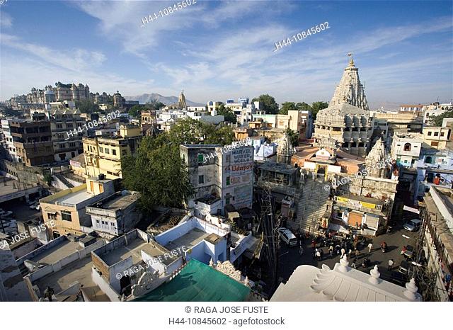 India, State of Rajasthan, Udaipur city, Jagdish Temple, Asia, travel, January 2008, houses, overview