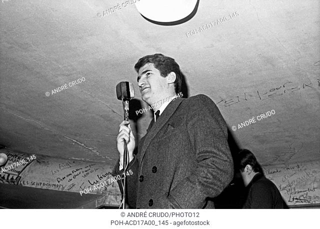 Eddy Mitchell performing at the Golf-Drouot in Paris, 1964. Photo André Crudo