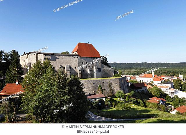 Burg Tittmoning Castle, Rupertiwinkel, Upper Bavaria, Bavaria, Germany, Europe, PublicGround