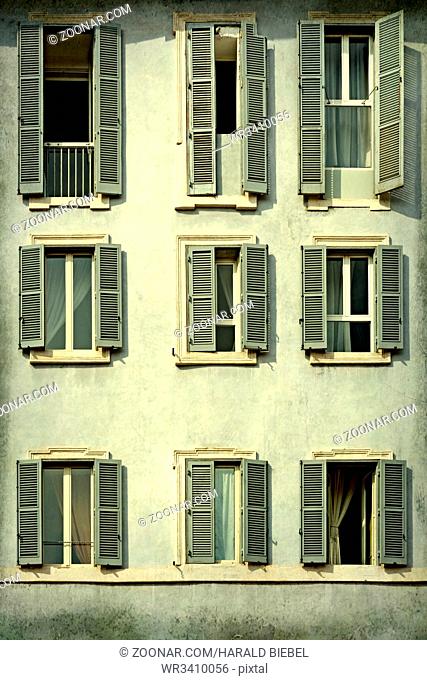Malerische Häuserfassade in Rom, Italien