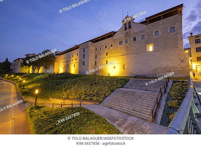 muralla del Convento de las hermanas Clarisas de Agurain, medieval amurallado, Salvatierra, Álava , comunidad autónoma del País Vasco, Spain