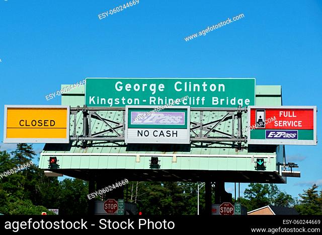 Kingston-Rhinecliff Bridge, also known as George Clinton Memorial Bridge, in Kingston, New York USA