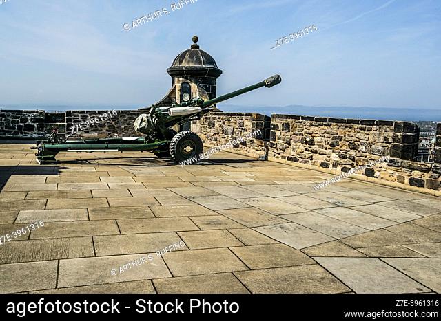 One Oâ. . Clock Gun, Castlehill, Edinburgh Castle. Edinburgh, Scotland, United Kingdom