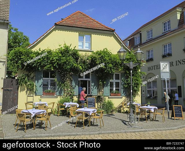 Street café, Werder an der Havel, Brandenburg, Germany, Europe