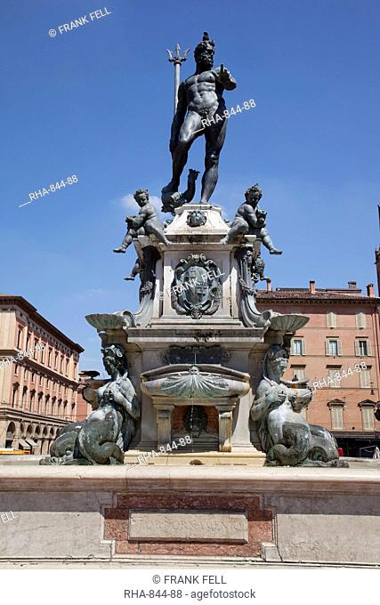 Fountain of Neptune, Piazza del Nettuno, Bologna, Emilia Romagna, Italy, Europe